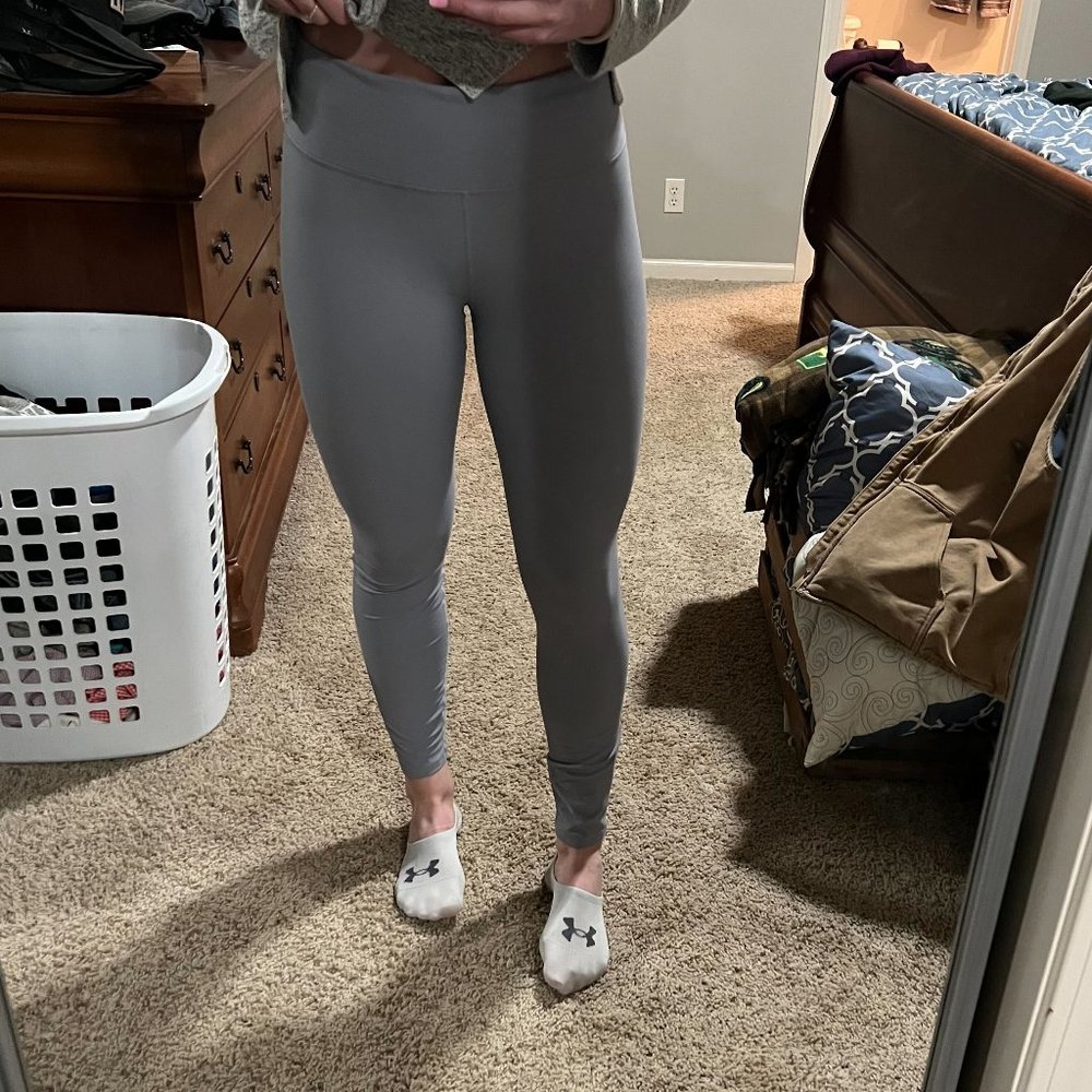 Gray leggings